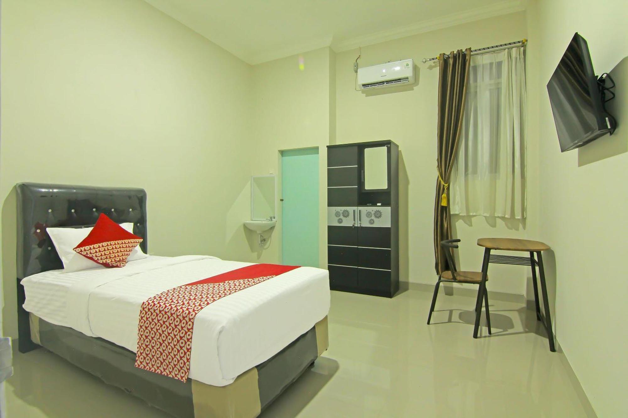 Utama Residence Padang  Exterior foto