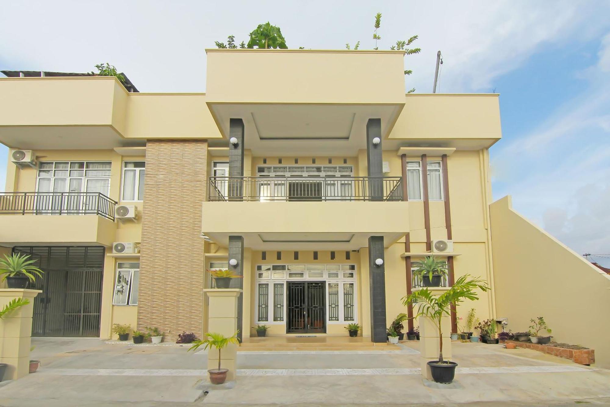 Utama Residence Padang  Exterior foto