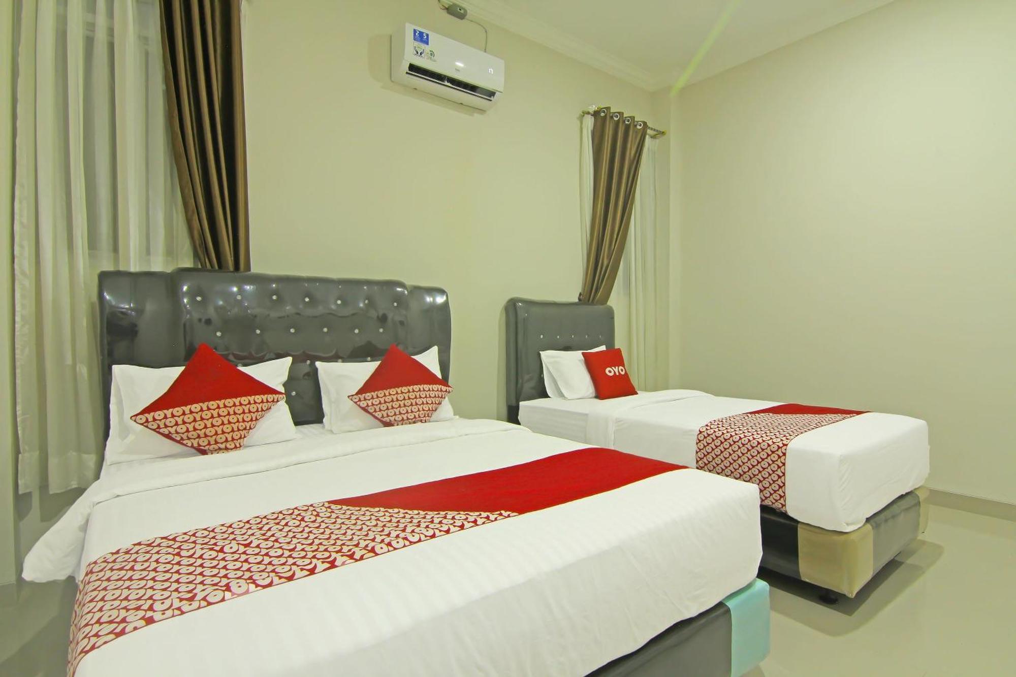 Utama Residence Padang  Exterior foto